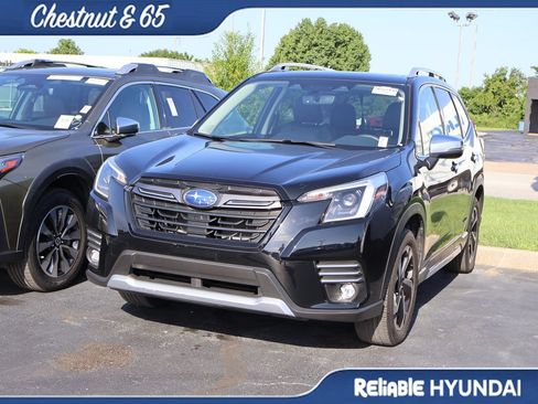 Used 2023 Subaru Forester Touring AWD/4WD image 11