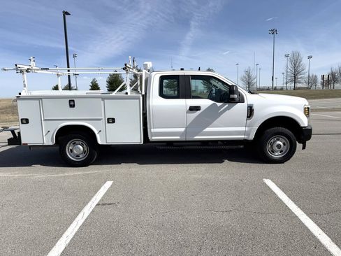 Used 2019 Ford F350 XL w/ Power Equipment Group AWD/4WD image 4