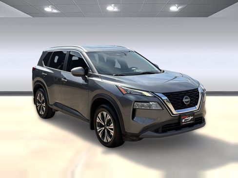 Used 2023 Nissan Rogue SV w/ SV Premium B Package FWD image 7