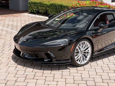 Used 2025 McLaren GTS RWD image 25