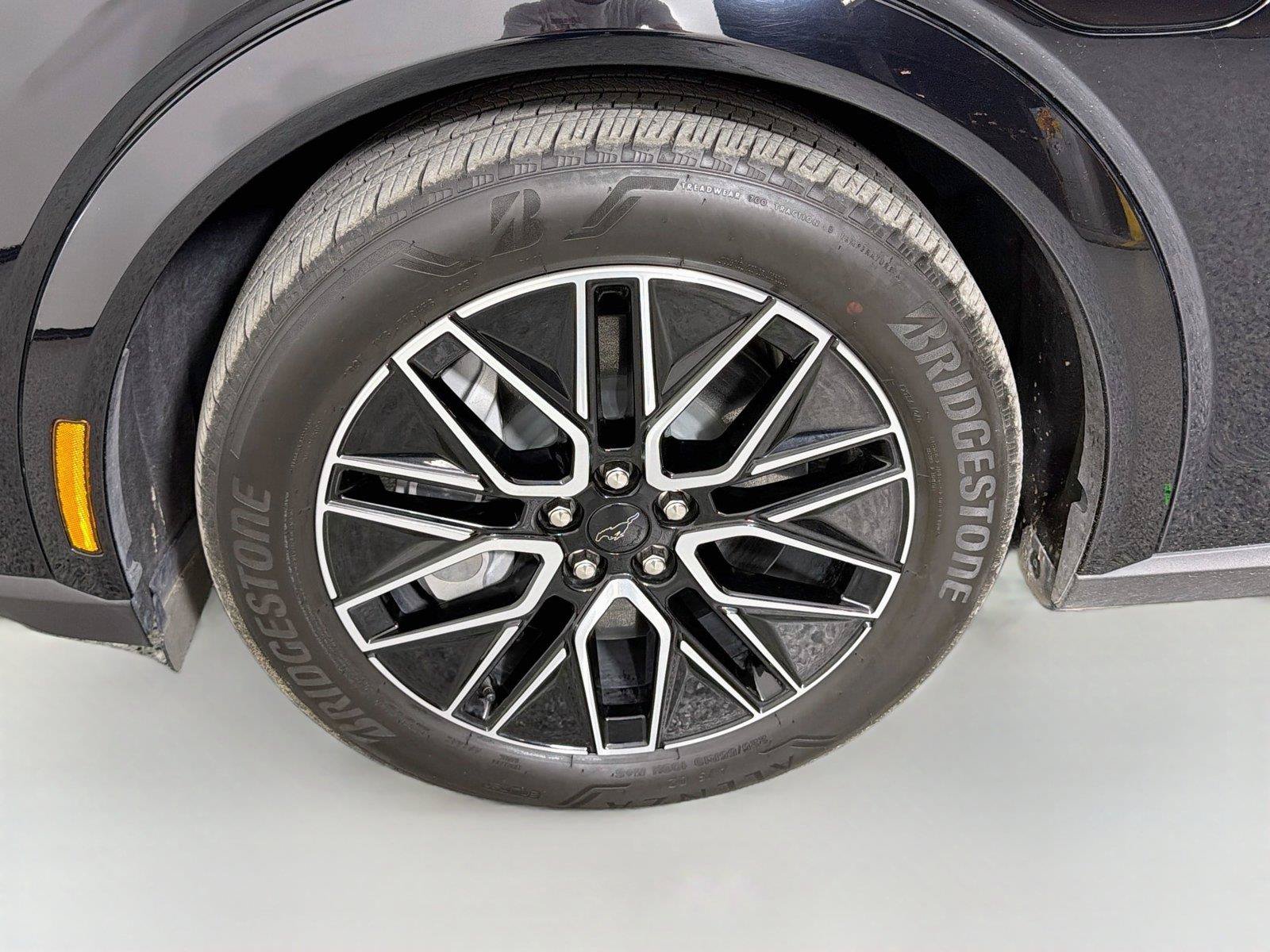 Used 2025 Ford Mustang Mach-E Premium RWD image 28