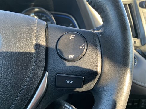 Used 2013 Toyota RAV4 Limited image 20