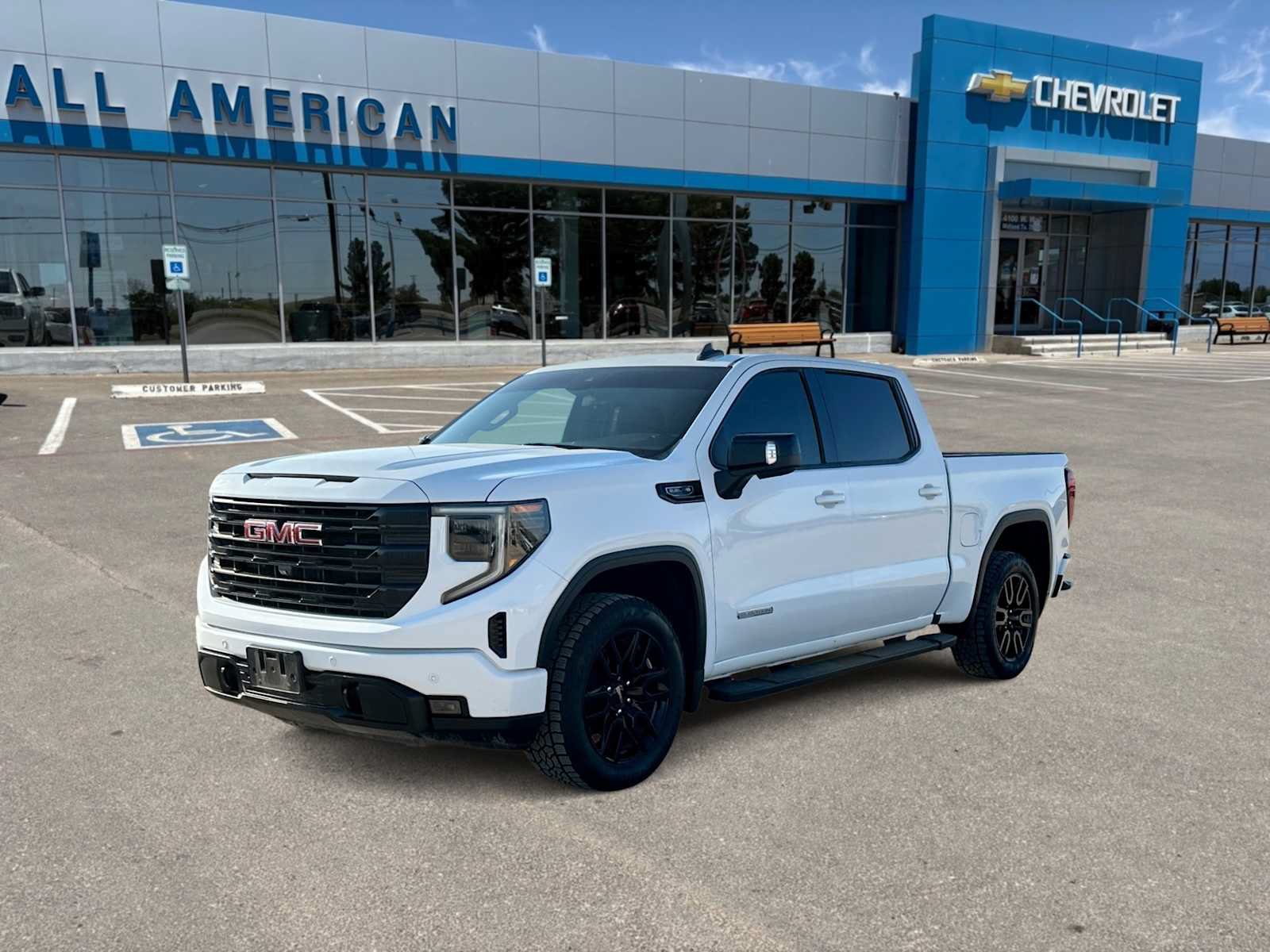 Used 2025 GMC Sierra 1500 Elevation w/ Elevation Premium Package RWD image 4