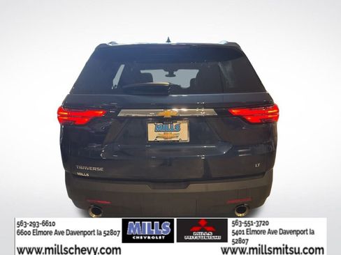 Used 2023 Chevrolet Traverse LT image 6