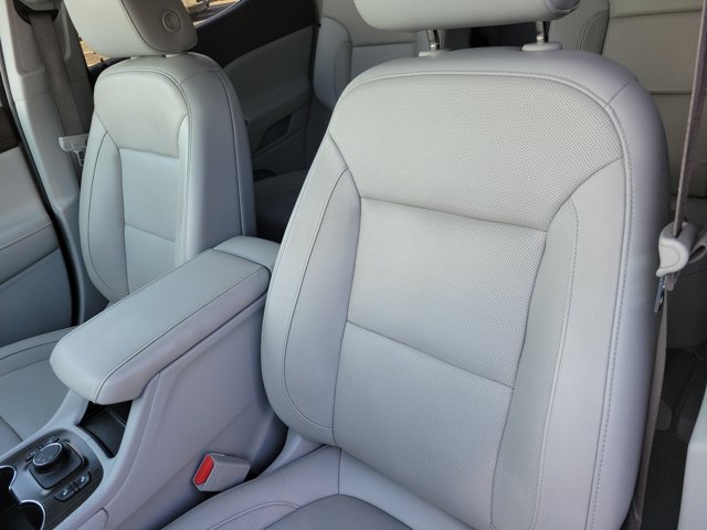 Used 2020 GMC Acadia SLT FWD image 12
