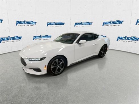 New 2025 Ford Mustang Coupe image 5