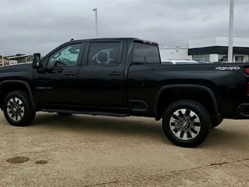 Certified 2024 Chevrolet Silverado 2500 Custom image 7