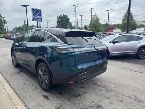 Used 2025 Nissan Murano SL AWD/4WD image 5