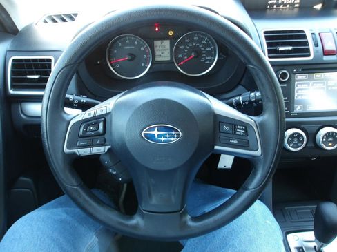 Used 2016 Subaru Forester 2.5i AWD/4WD image 14