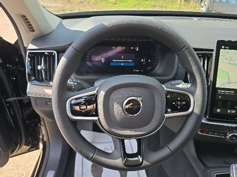 New 2026 Volvo XC90 B5 Core AWD/4WD image 28