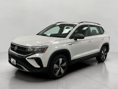 Used 2023 Volkswagen Taos S AWD/4WD image 9