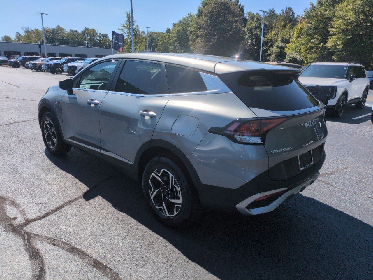 Certified 2023 Kia Sportage LX AWD/4WD image 5