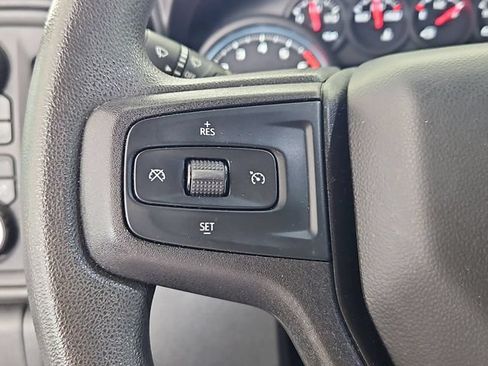 Used 2021 Chevrolet Silverado 1500 Custom Trail Boss AWD/4WD image 13