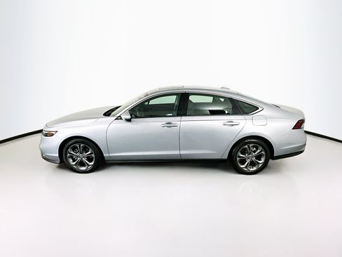 Used 2024 Honda Accord EX image 4