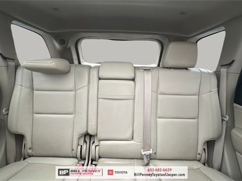 Used 2019 Jeep Grand Cherokee Limited w/ Luxury Group II image 18