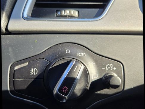 Used 2011 Audi A5 2.0T Premium Plus image 25