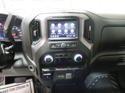 Used 2025 GMC Sierra 3500 Pro image 9