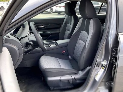 New 2026 Nissan Sentra SV w/ SV Convenience Package FWD image 7