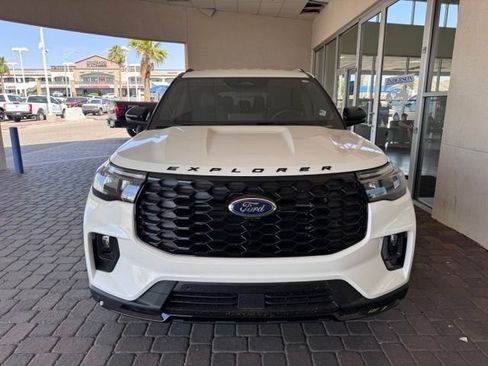 Certified 2026 Ford Explorer ST-Line RWD image 8
