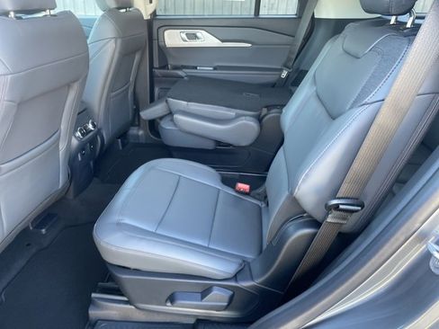New 2026 Ford Explorer Active w/ Active Comfort Package image 62