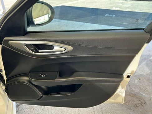 New 2025 Alfa Romeo Giulia image 13