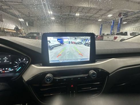 Used 2021 Ford Escape SE FWD image 29