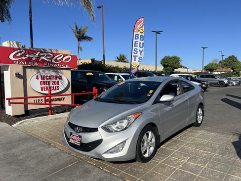 Used 2013 Hyundai Elantra image 4