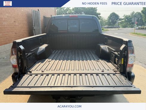 Used 2011 Toyota Tacoma 4x4 Double Cab w/ TRD Sport Pkg image 23