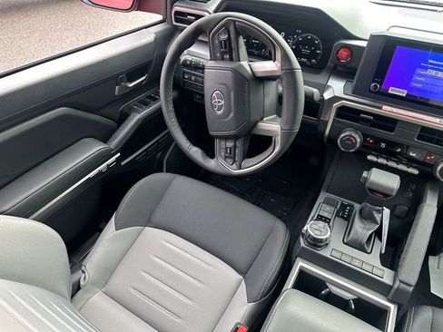 New 2025 Toyota Tacoma TRD Off-Road image 19