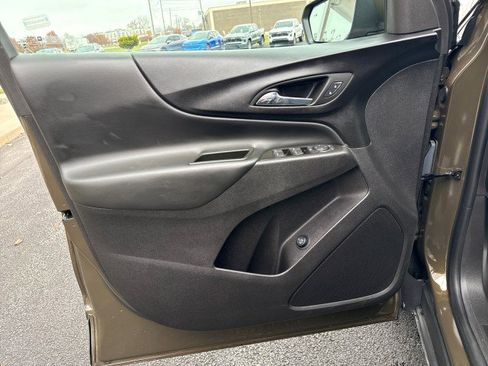 Certified 2024 Chevrolet Equinox LT w/ LPO, Floor Liner Package image 14