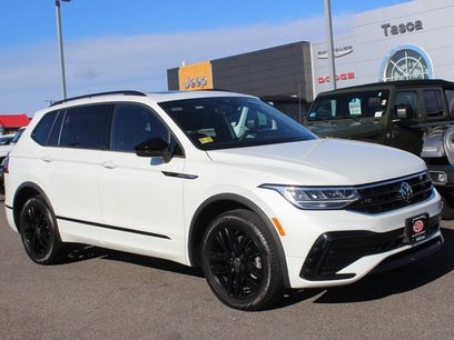 Used 2022 Volkswagen Tiguan SE R-Line