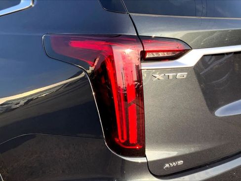 Used 2023 Cadillac XT6 Premium Luxury image 26