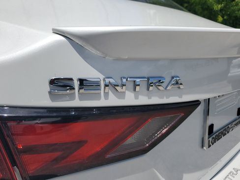 New 2025 Nissan Sentra SR w/ SR Premium Package image 8