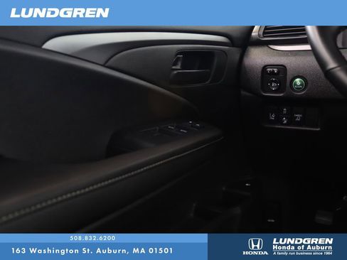 Used 2025 Honda Ridgeline Sport image 26