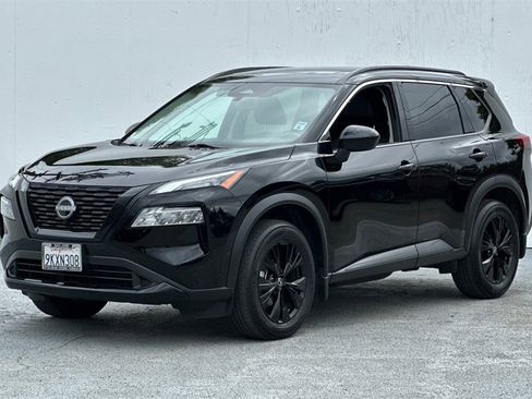 Certified 2023 Nissan Rogue SV w/ SV Premium B Package image 9