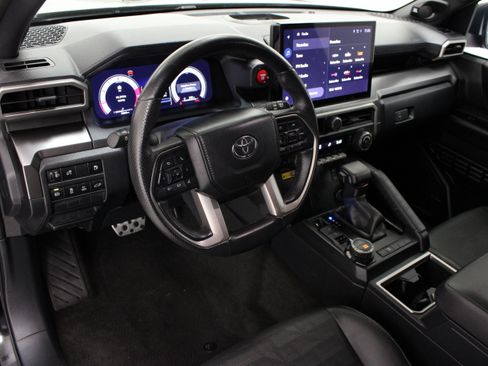 Used 2025 Toyota 4Runner TRD Sport Premium AWD/4WD image 13