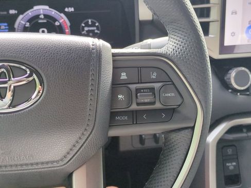 New 2026 Toyota Tundra Limited AWD/4WD image 25