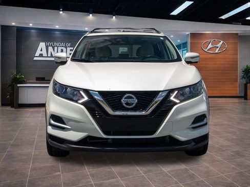 Used 2022 Nissan Rogue Sport SL FWD image 3