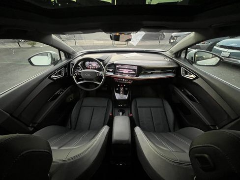 Used 2023 Audi Q4 e-tron Premium Plus w/ Premium Plus image 21