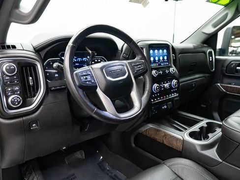 Used 2023 GMC Sierra 3500 Denali w/ Denali Ultimate Package AWD/4WD image 26
