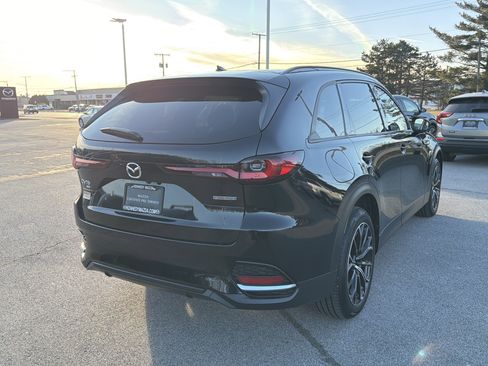 Certified 2025 MAZDA CX-70 Plug-In Hybrid w/ Premium Plus image 3