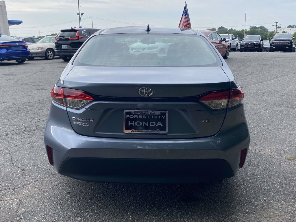 Used 2024 Toyota Corolla LE FWD image 4