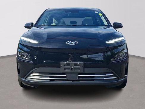 Used 2023 Hyundai Kona Limited FWD image 2