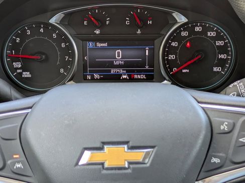 Used 2024 Chevrolet Equinox LS w/ LS Convenience Package image 26