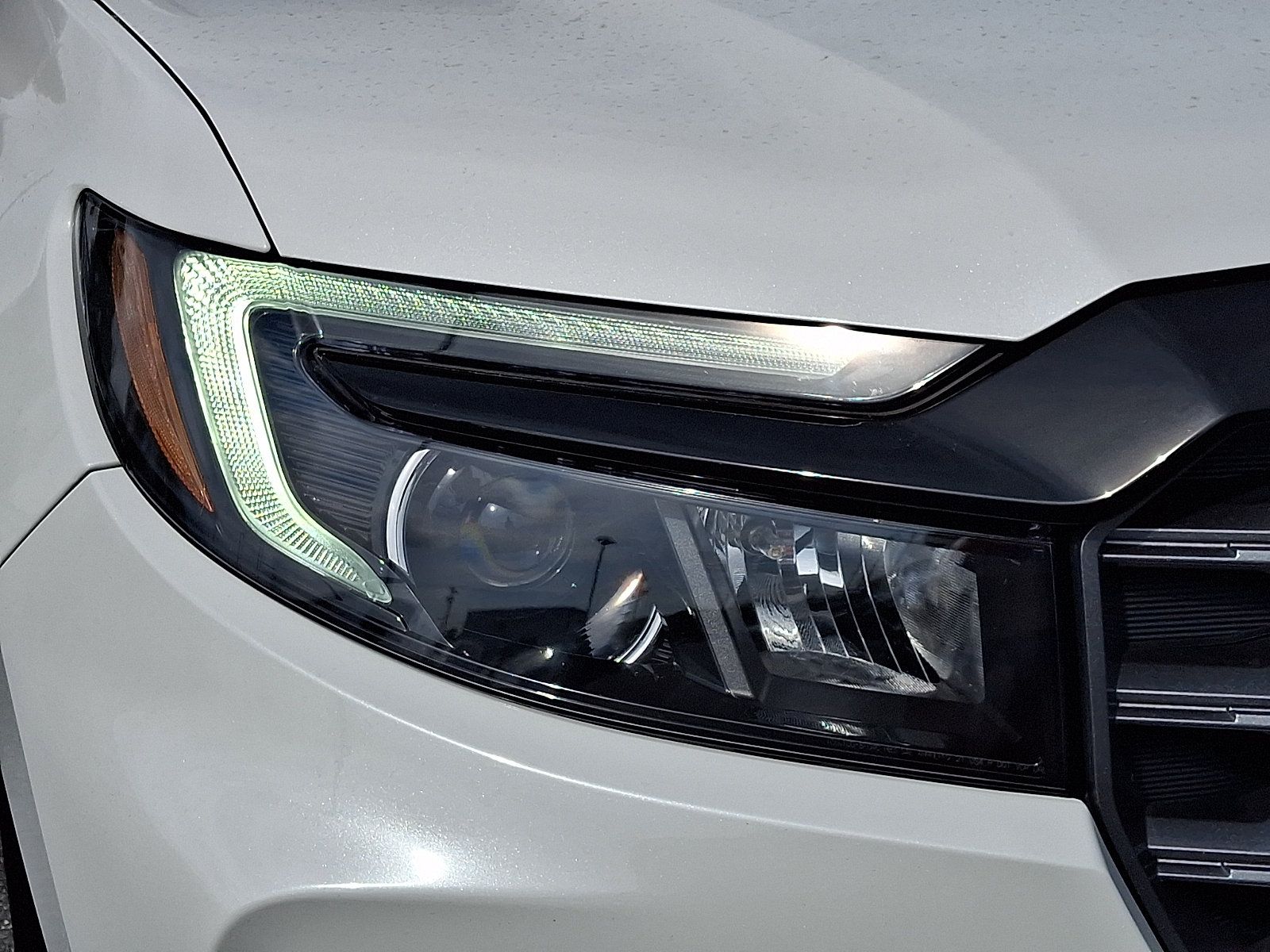 Certified 2023 Honda Passport TrailSport image 9