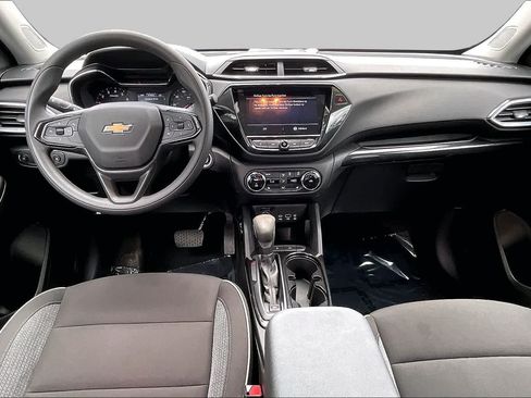 Used 2023 Chevrolet TrailBlazer LT w/ Convenience Package FWD image 15