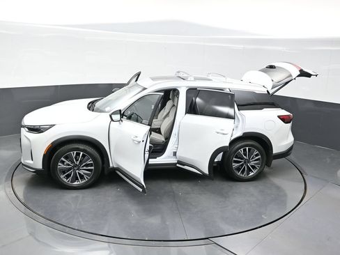New 2026 INFINITI QX60 Luxe w/ Cargo Package AWD/4WD image 47