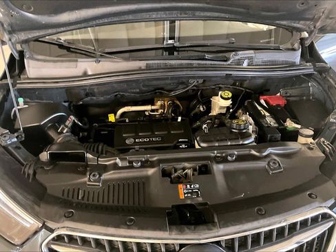 Used 2018 Buick Encore Preferred FWD image 27