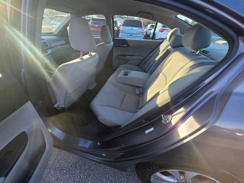 Used 2014 Honda Accord LX image 7
