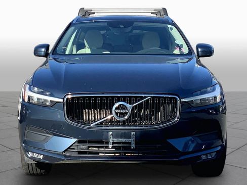 Used 2021 Volvo XC60 T5 Momentum w/ Premium Package AWD/4WD image 4